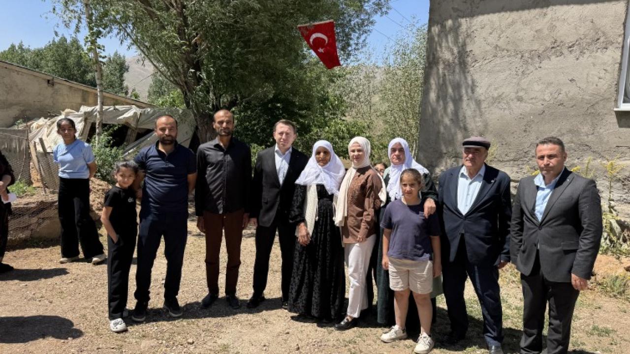 İlçe Kaymakamı ineği telef olan aile için kayıtsız kalmadı